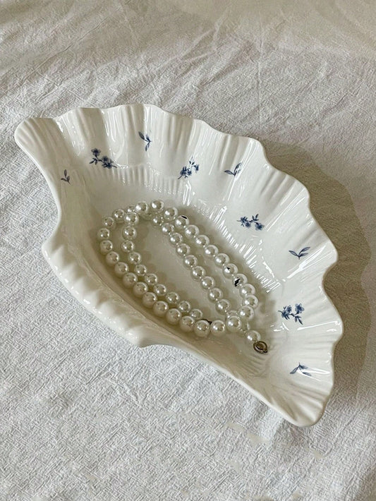 Seashell Shaped Ceramic Jewelry Tray